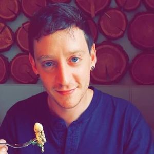 Meet your Posher, Seth